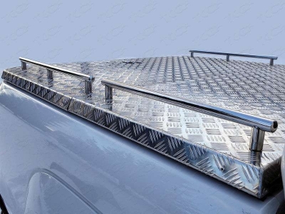 Рейлинг короткий комплект ТСС для Volkswagen Amarok 2016-2021
