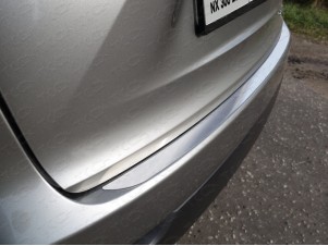 Накладка на задний бампер шлифованный лист для Lexus NX-300h № LEXNX300H14-21